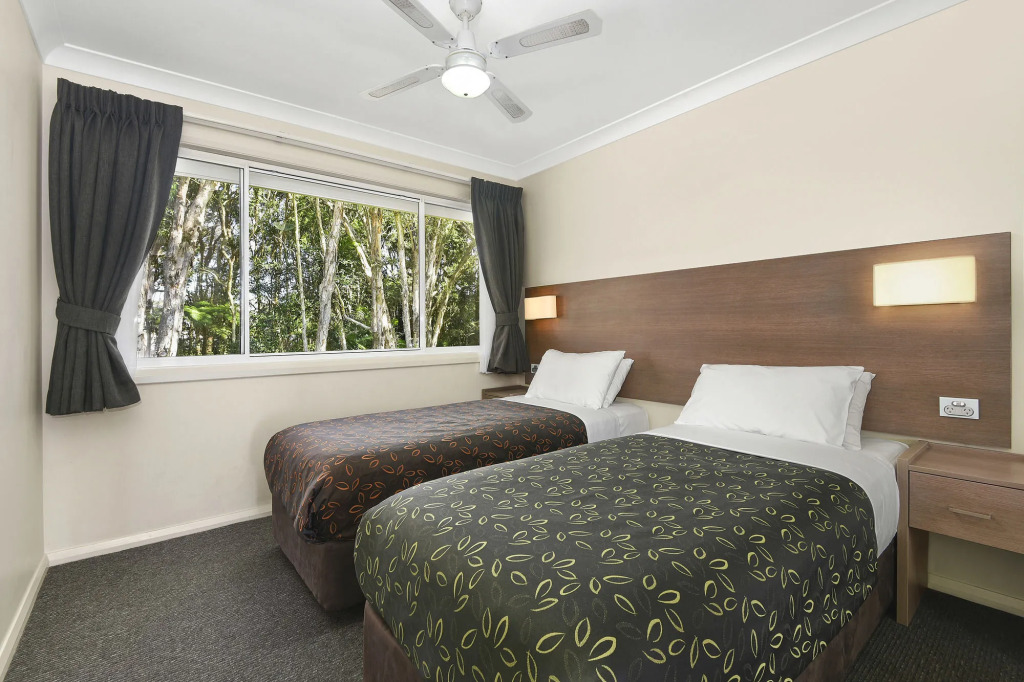 Flynns on Surf Beach Villas