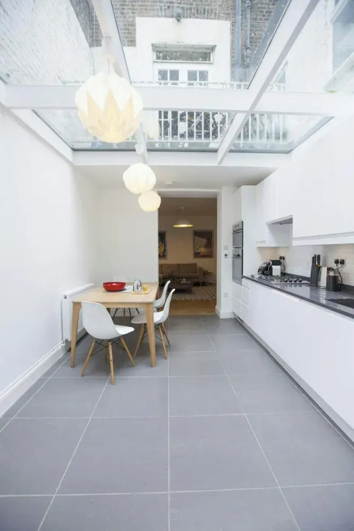 Ossington Street by Onefinestay