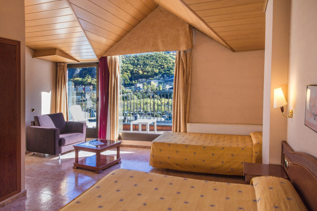 Hotel Cervol by Nexta