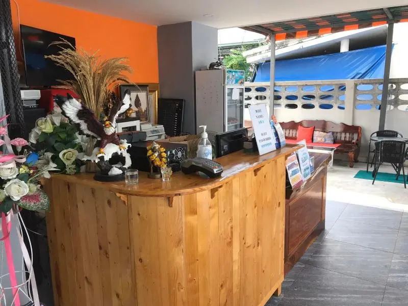 Oyo 127 D Well Residence Hotel