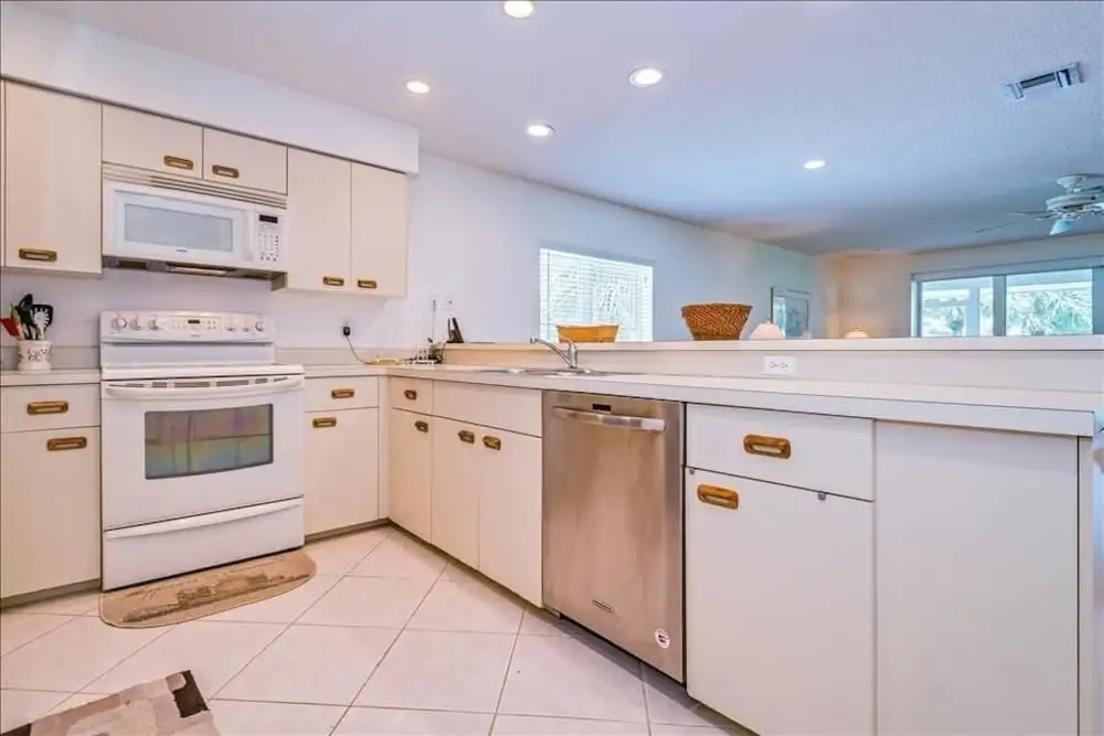 Dunes of Boca 31 - 3Br Condo