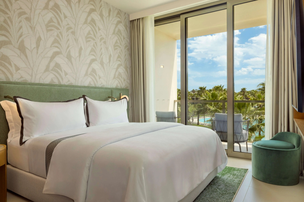 The Westin Salgados Beach Resort, Algarve