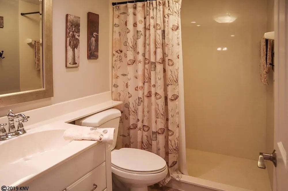 Sandarac 403b 2 Bedroom Condo