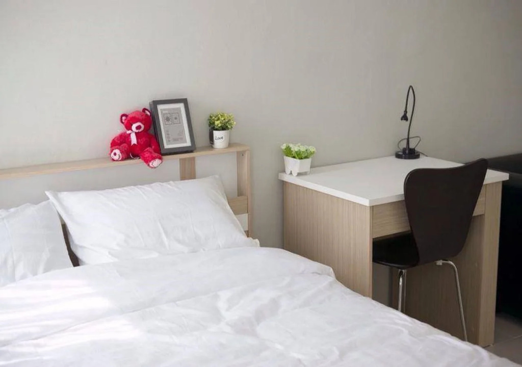 Plychan Hotel