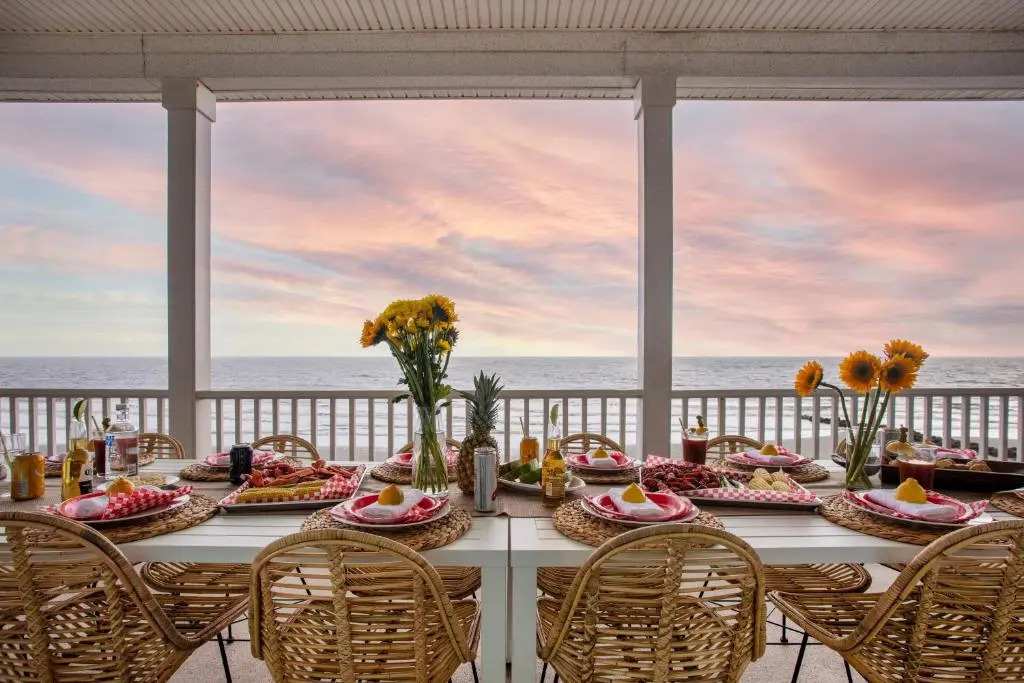 Poseidon By Avantstay On The Beach! Two Ocean Facing Balconies & Hot Tub