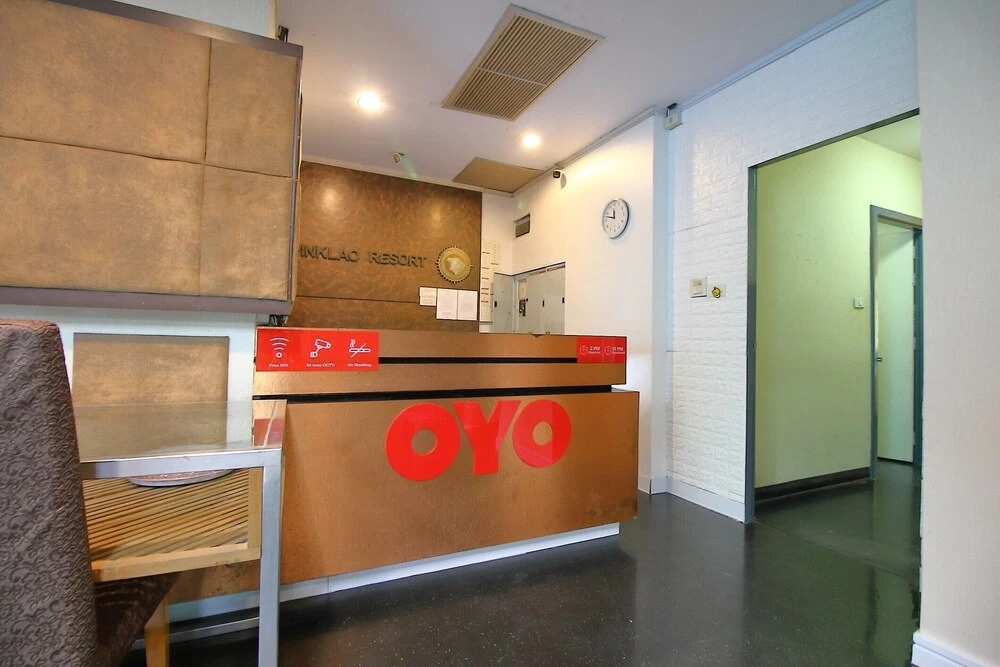 Pinklao Resort by OYO Rooms