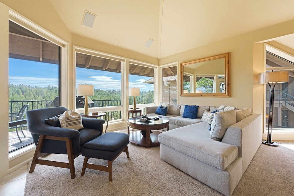 River Ridge 429ab 3 Bedroom Condo