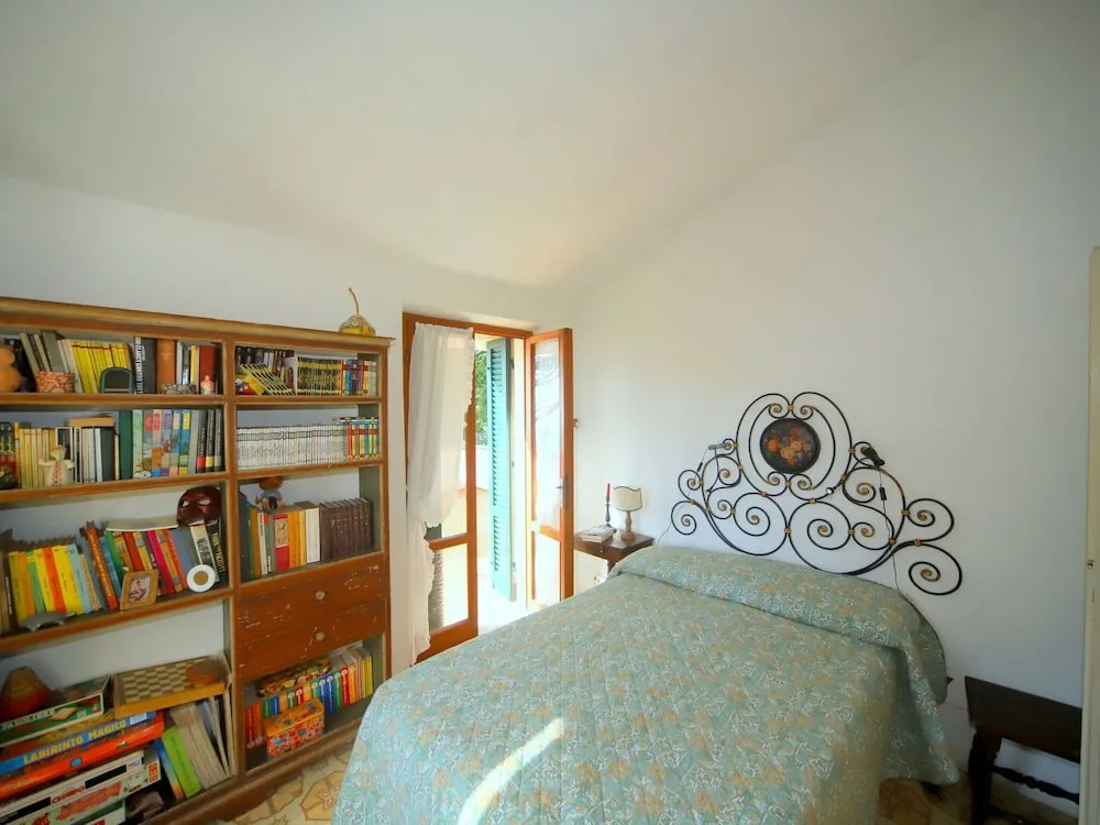 Vintage Holiday Home in Culla With Swimming Pool