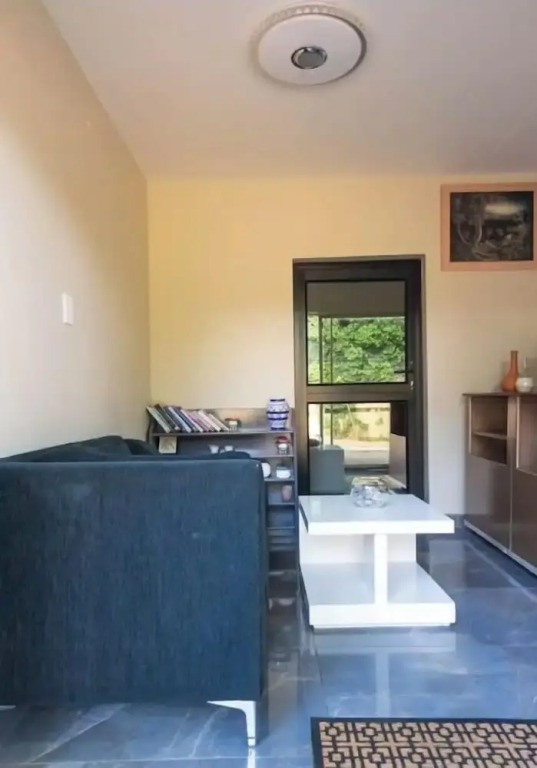Latona Guest House & Spa