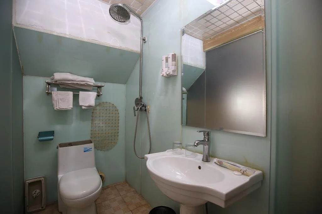 Youth Star Express Hotel