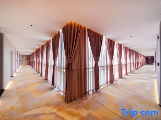 Yucheng Mulan Lake Garden Hotel (Yucheng County Government Store)