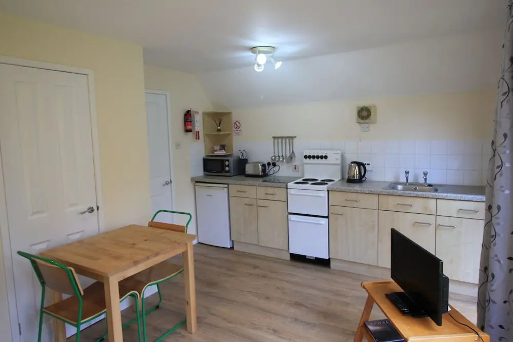 Burnbank Lodges