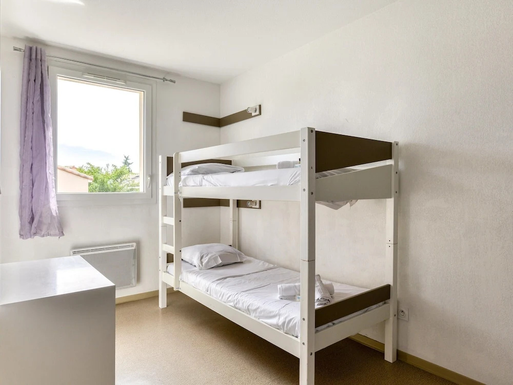 Spacious Family Home in Latour-bas-elne