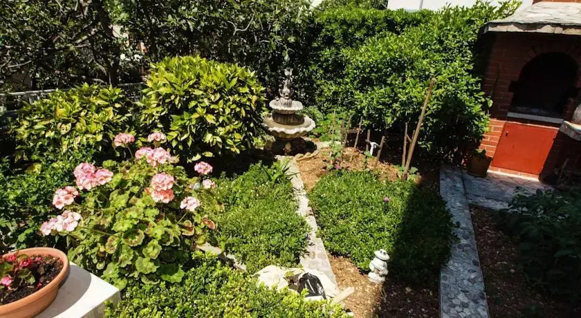 Villa Neda