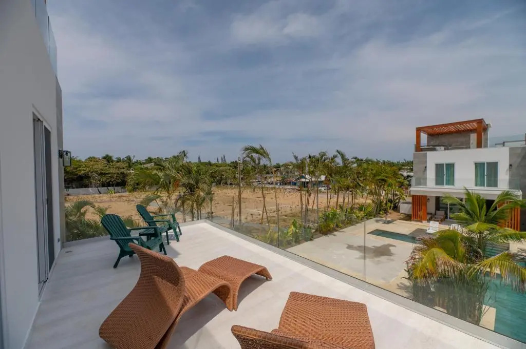 Ocean One Roatan