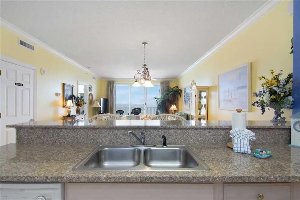 Twin Palms 405 - Two Bedroom Condo