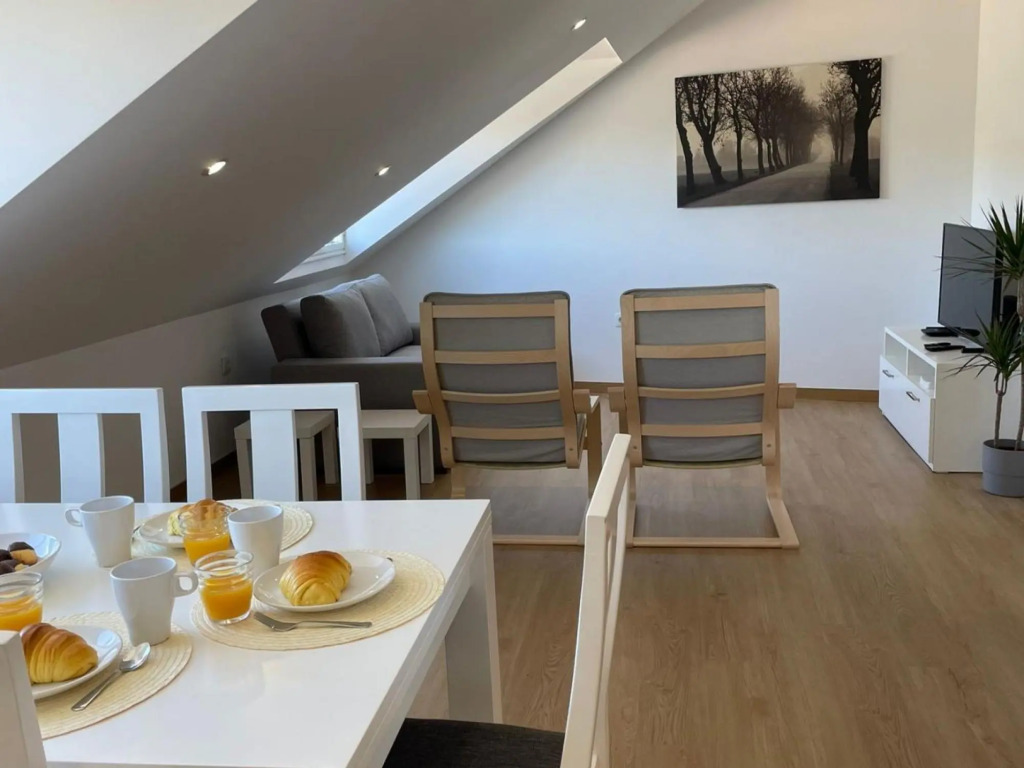 Vita Portucale 2 Bedroom Apartment Campo Ourique