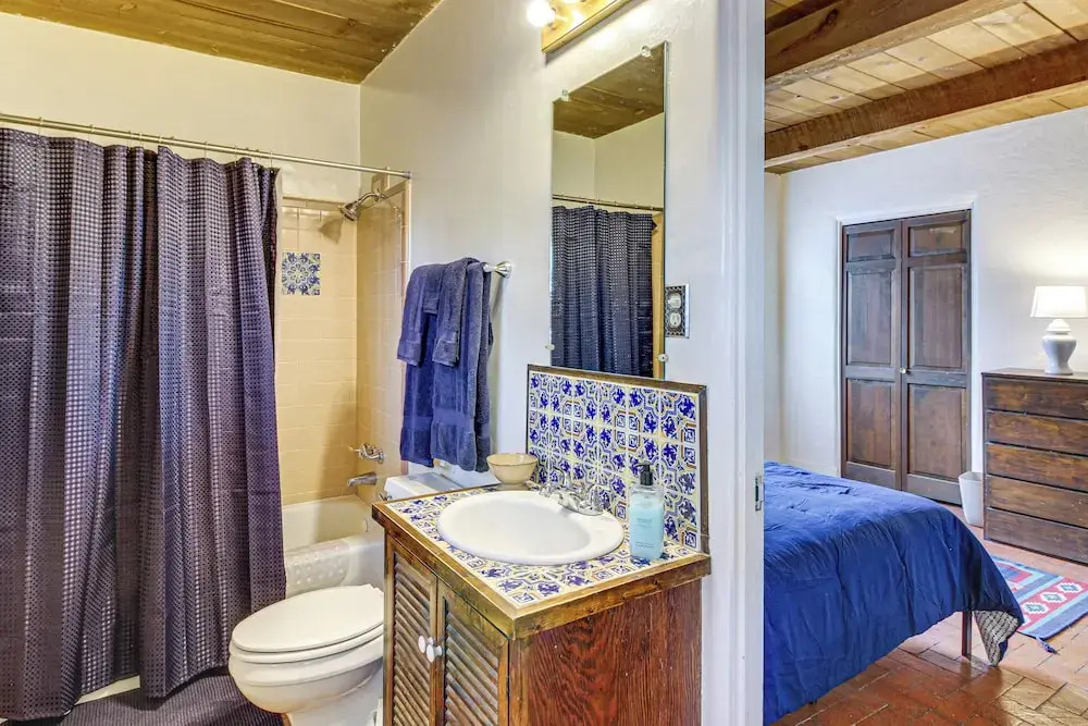 Gorgeous Adobe Home: Classic Santa Fe Style in ABQ