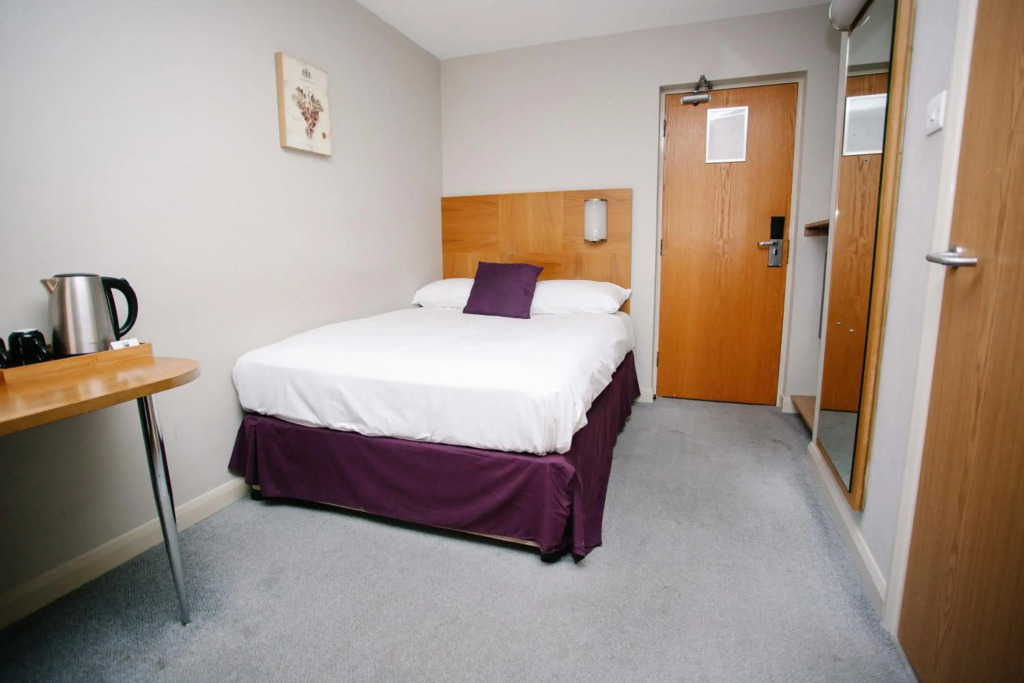 The Corner House Hotel