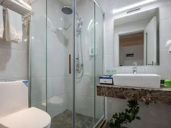 Junlan Business Hotel