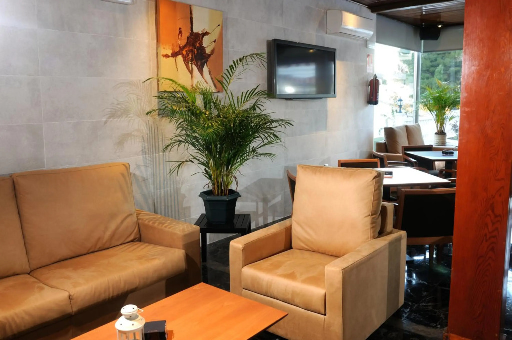 Hotel Complejo Los Rosales