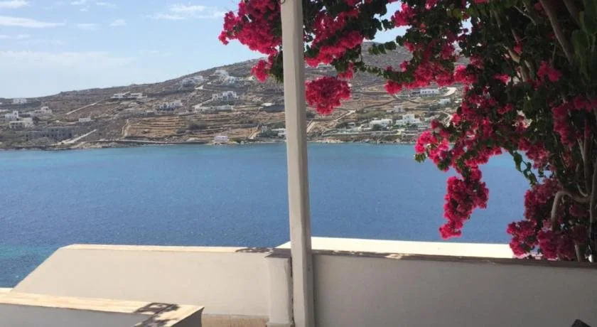 Vana Holidays