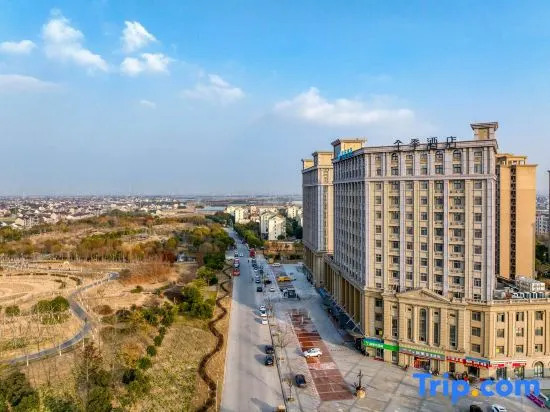JI Hotel (Shanghai Fengxian Situan Baolong Guangchang)