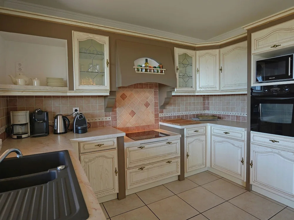 Beautiful Villa in Vidauban with Swimming Pool