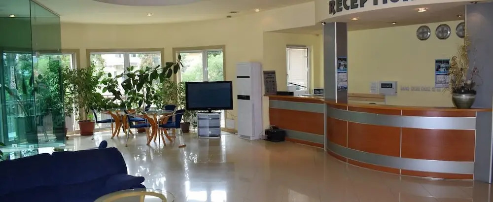 Druzhba Hotel