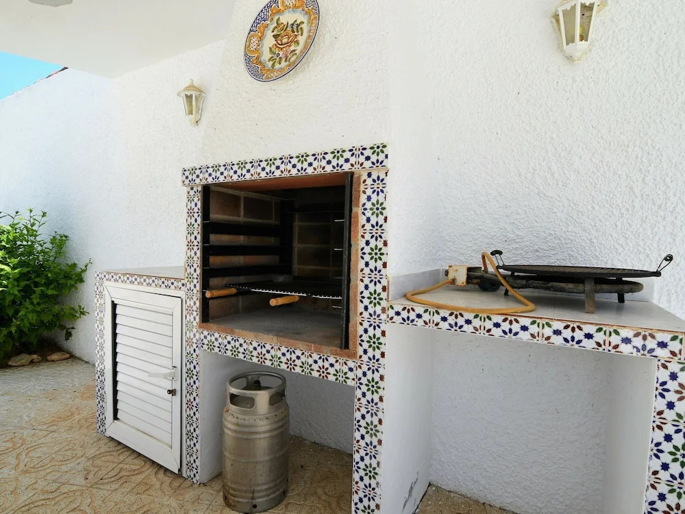 Charming Villa in Torrevieja With Private Swimming Pool