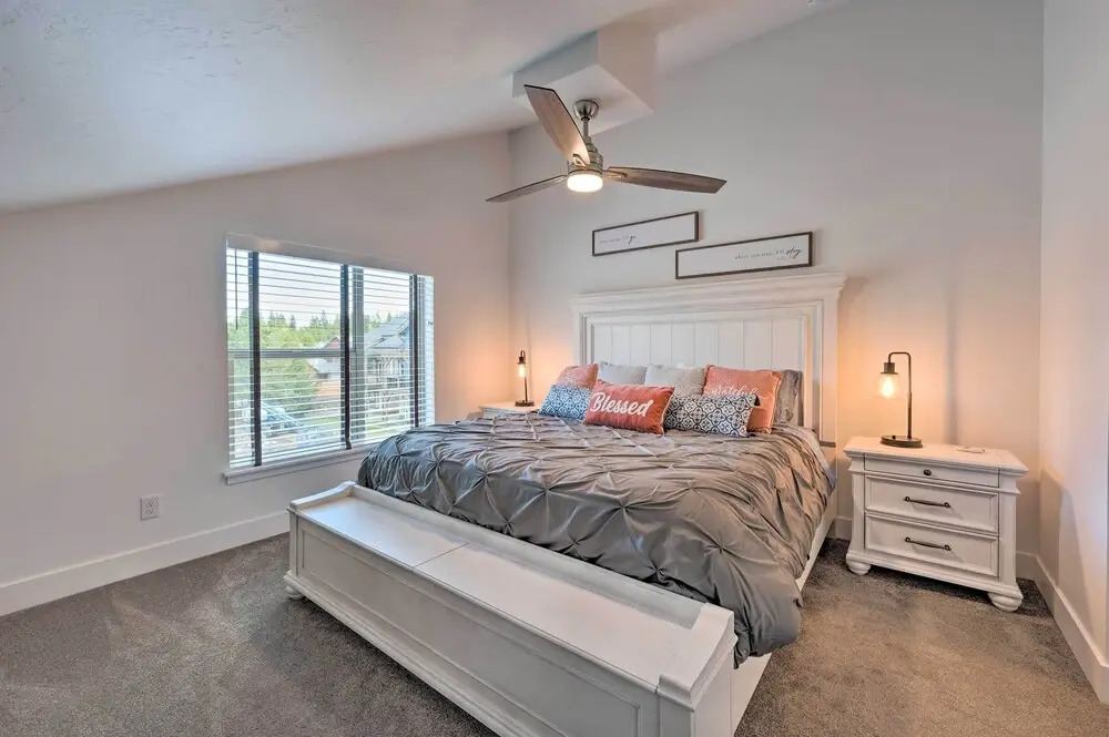 Charming Mccall Townhome: Hike, Fish, & Ski!