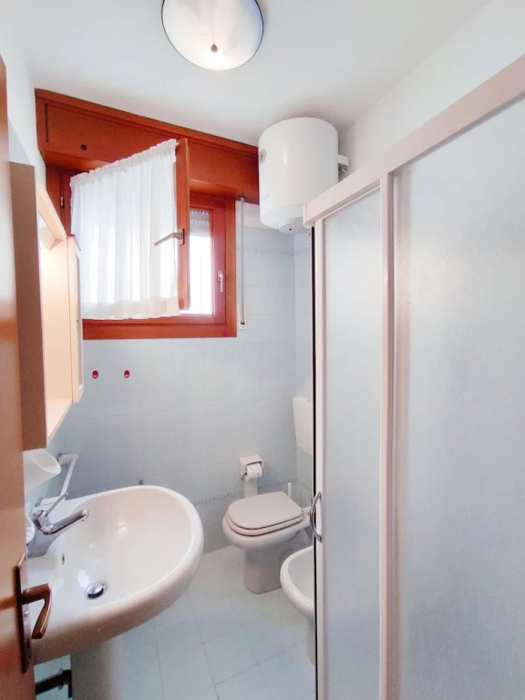 Bright Flat With Terrace