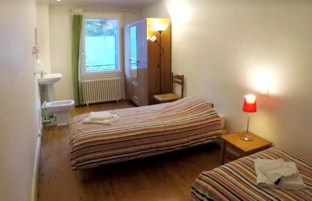 House With 9 Bedrooms in Bagnères-de-luchon, With Wonderful Mountain View and Wifi - 500 m From the Slopes