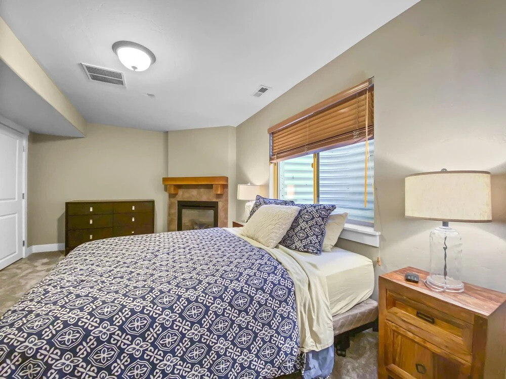 The Retreat At Bear Hollow 8 Bedroom Home by Redawning