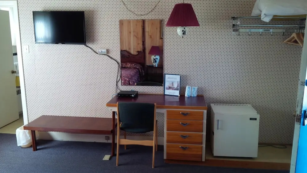 Windjammer Motel