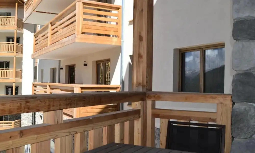 Apartment in Vars Near Foret Blanche Slopes