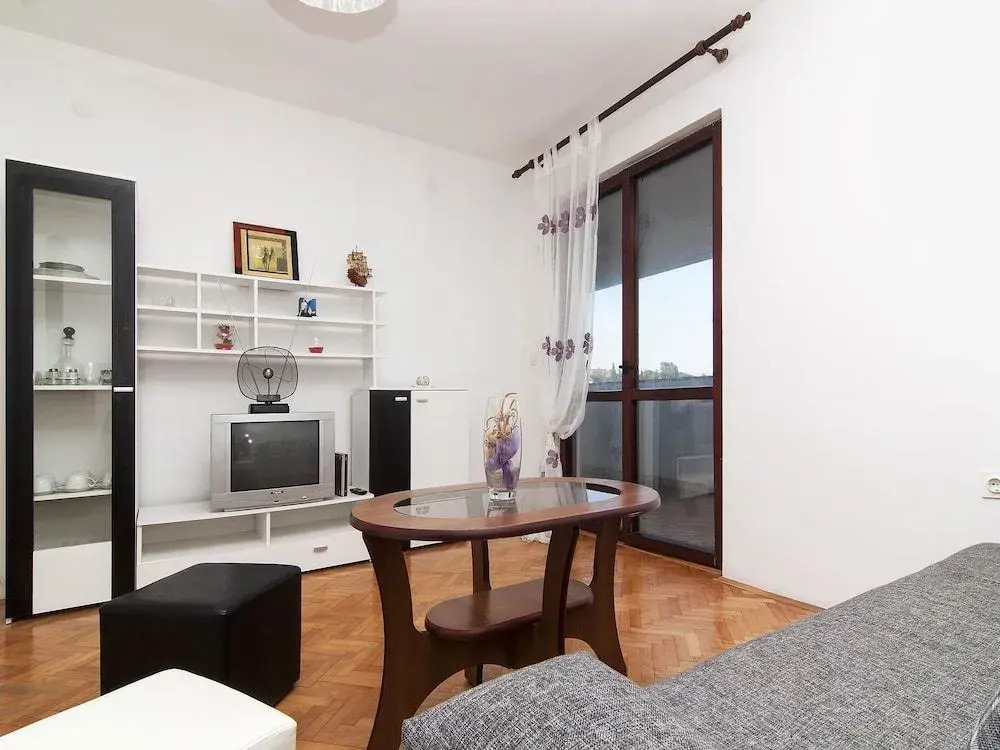 Apartment Katien / One Bedroom A1