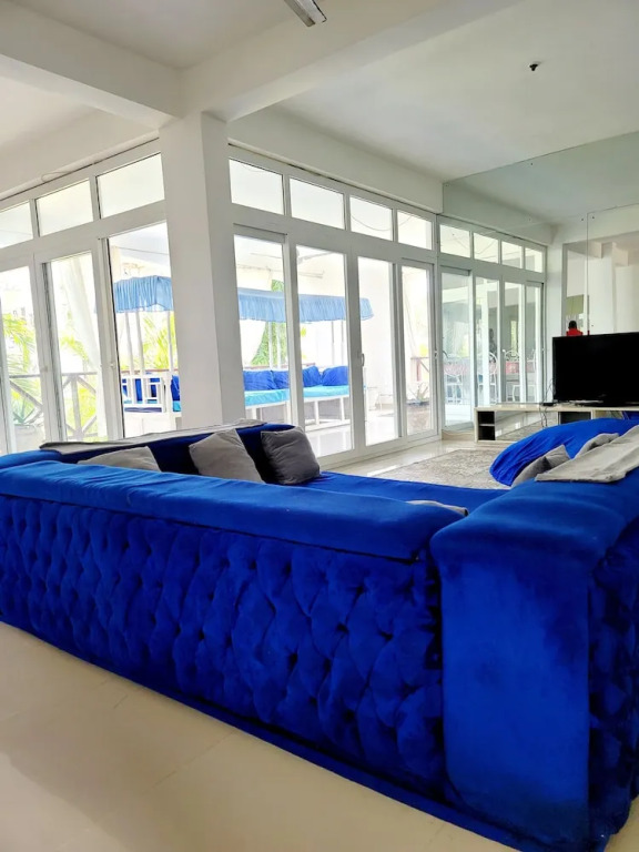 Green Malindi Apartments by RevSerene