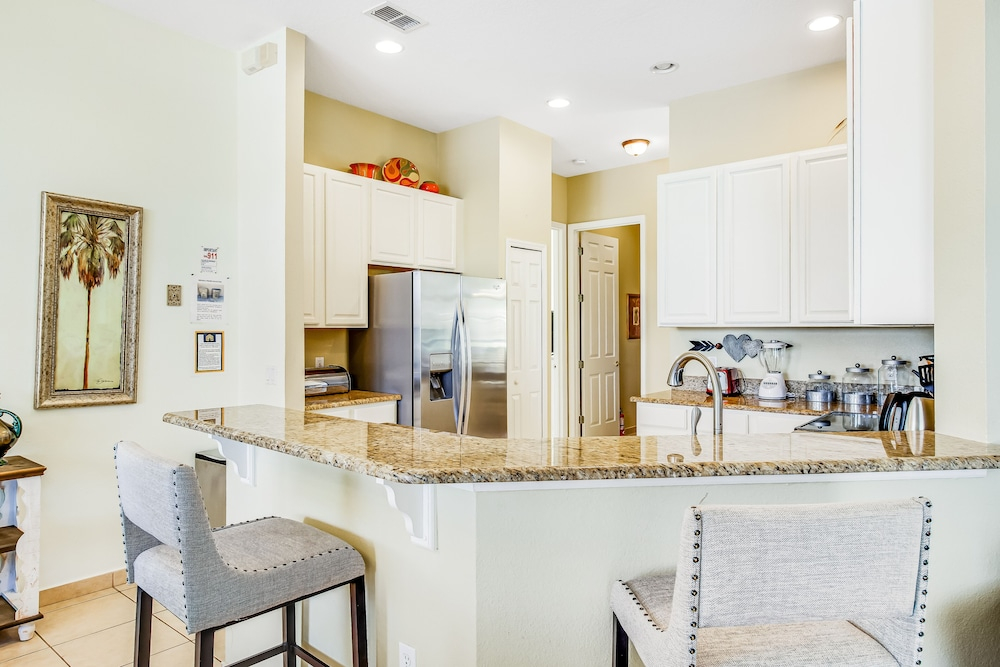 Dog-friendly Home w/ Private Pool, High-speed Wifi, and Central AC