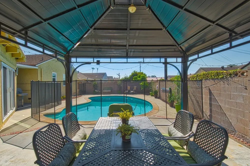 Jungle Cruise 4 Bedrooms 2.5 Bathrooms Home