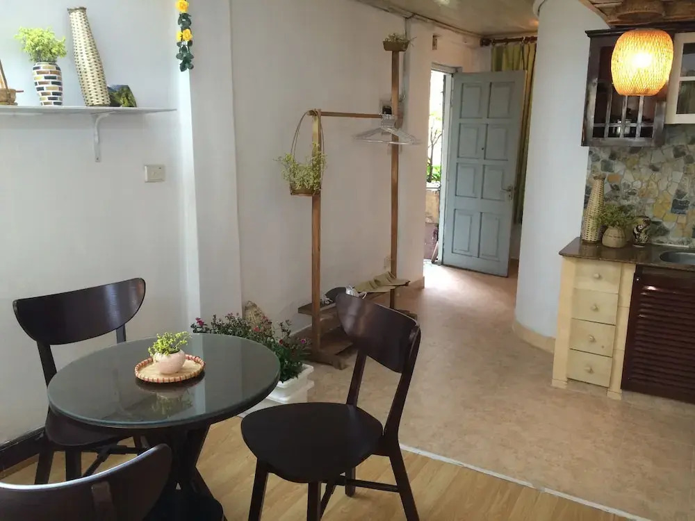 Hoan Kiem French Quarter Apartment