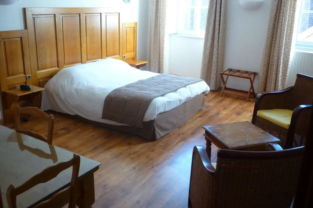 Appart Hotel Charles Sander
