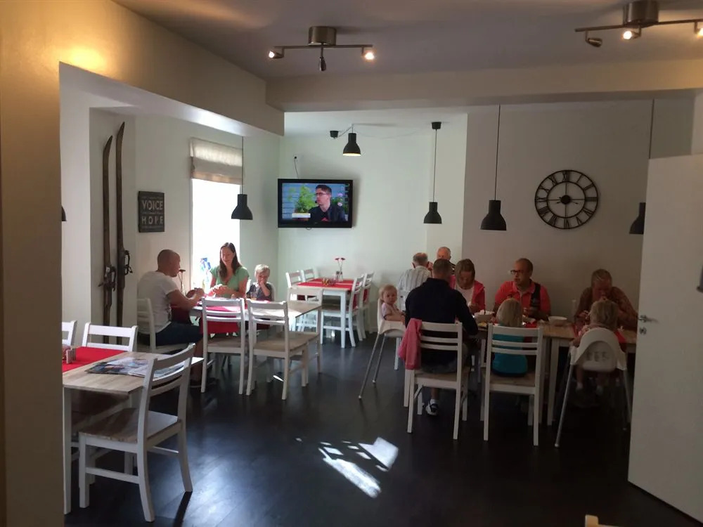 Hedenstugan B&B Hotel