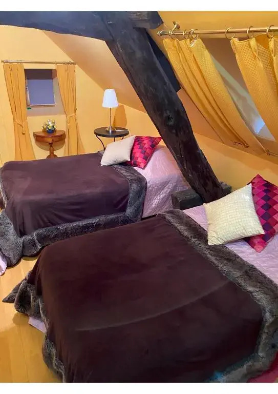 LES CHAMBRES DE ROUGEMONT