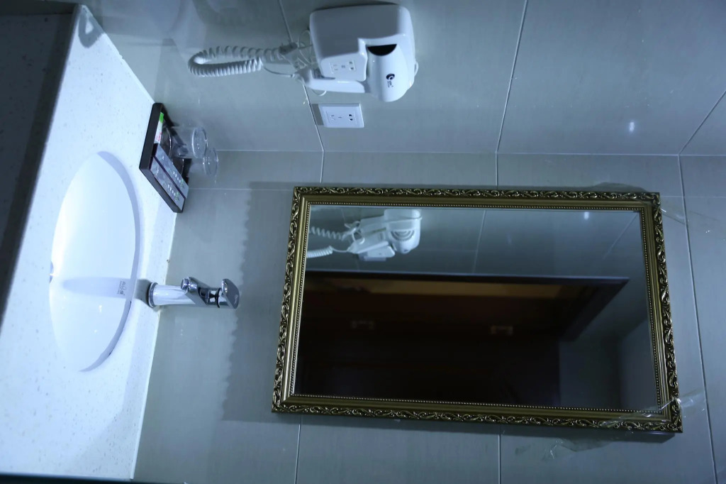 Zhiyun Youth hotel