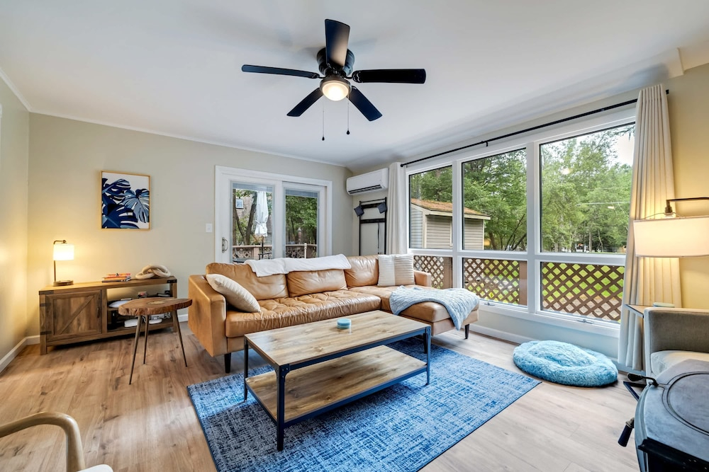 Indoorpool Hottub Gameroom Firepit Dogfriendly