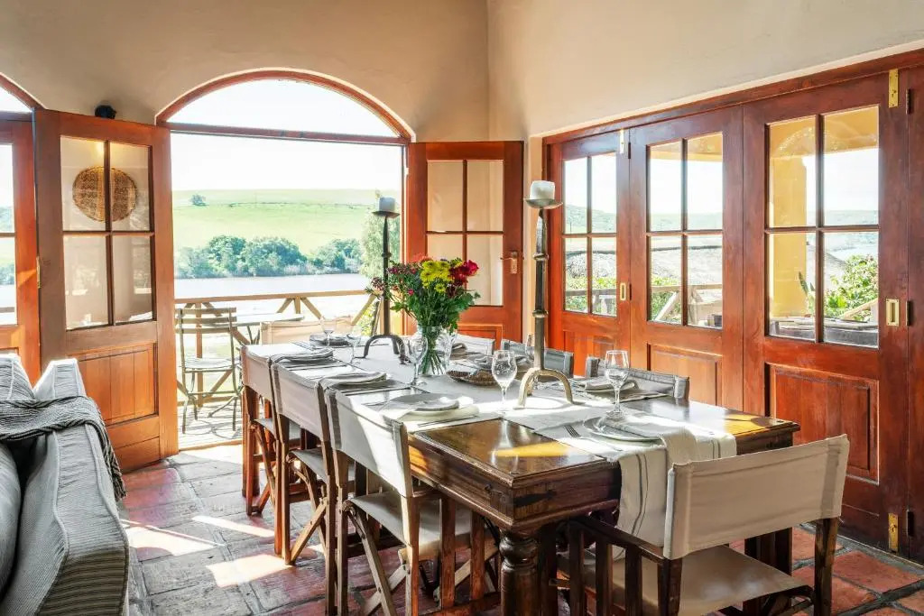 Tides River Lodge