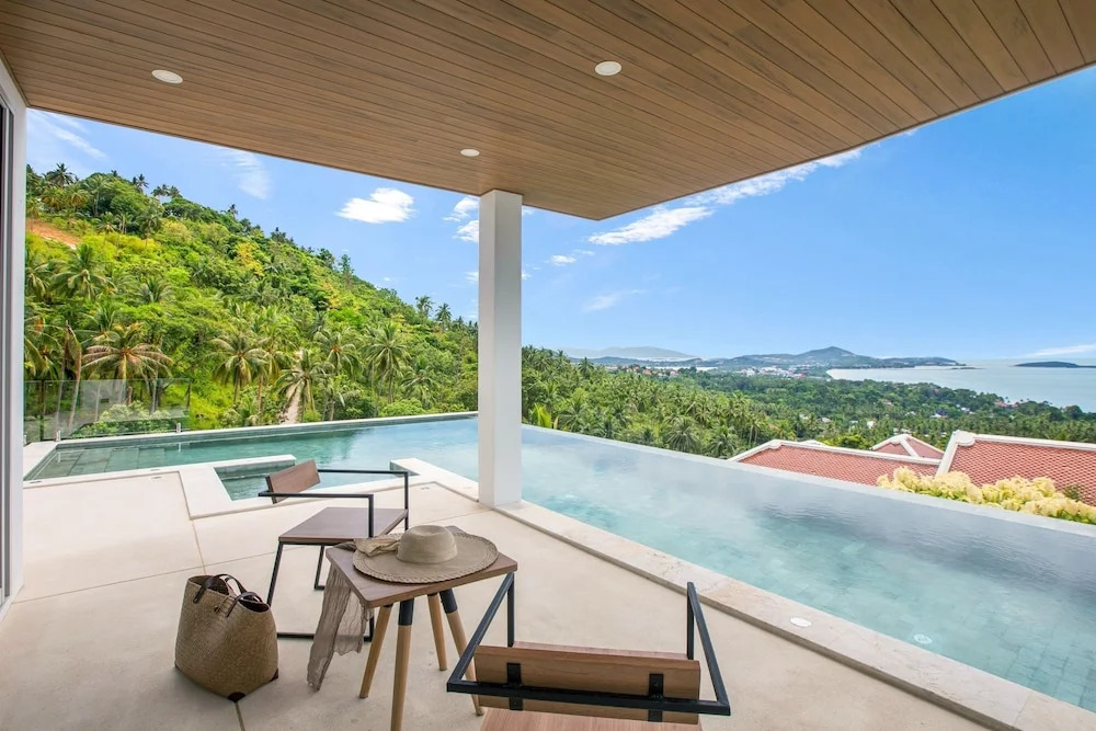 Chaweng Hill Site Pool Villa Snow Light