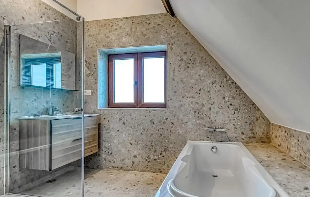 Luxurious Home In Diksmuide With Wifi