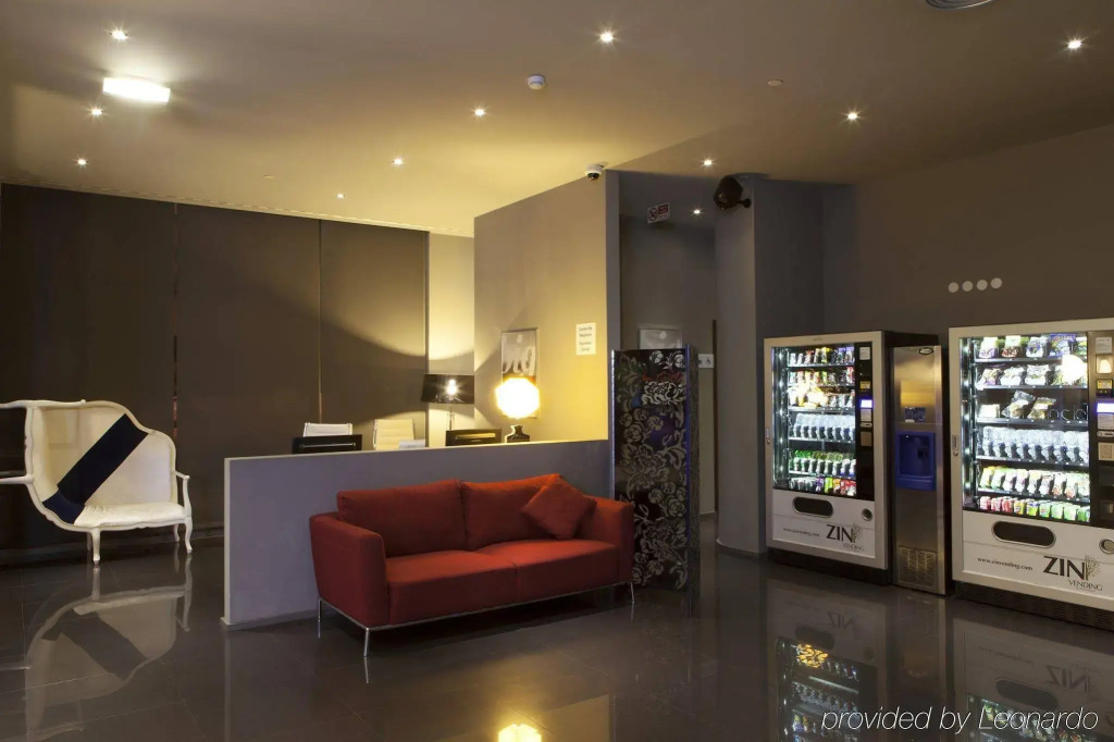 Holiday Inn Express Lisbon Alfragide by IHG